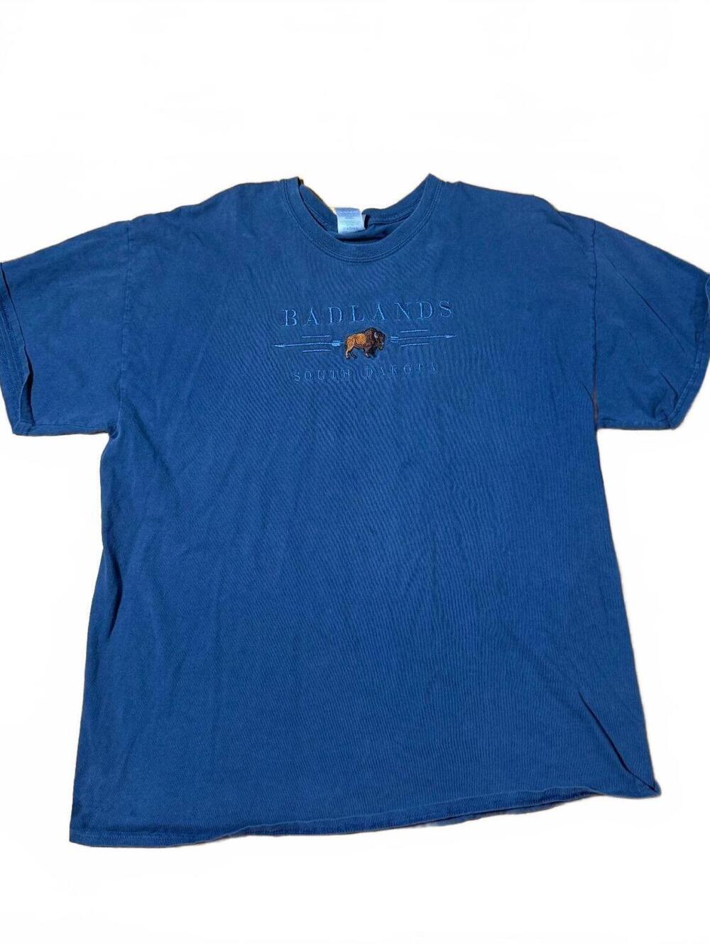 Badlands South Dakota Blue Embroidered Tee With Buffalo Size XL